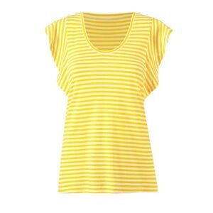 NWOT - Cabi Daisy Tee #5748, size Medium